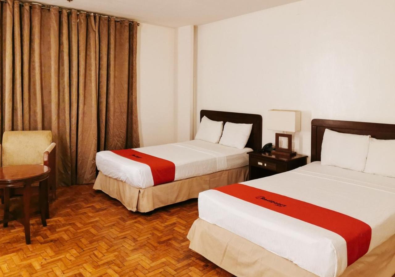 Reddoorz Plus Near Mango Avenue סבו חדר תמונה